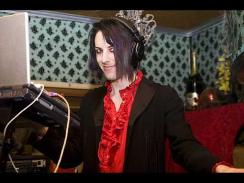 The Red And Silver Fantastique And The Libretto Of The Insipid Minstrel Video