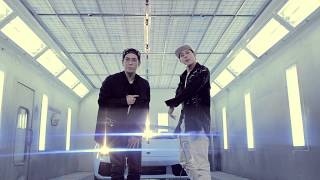 Watch Mad Clown Get Low video