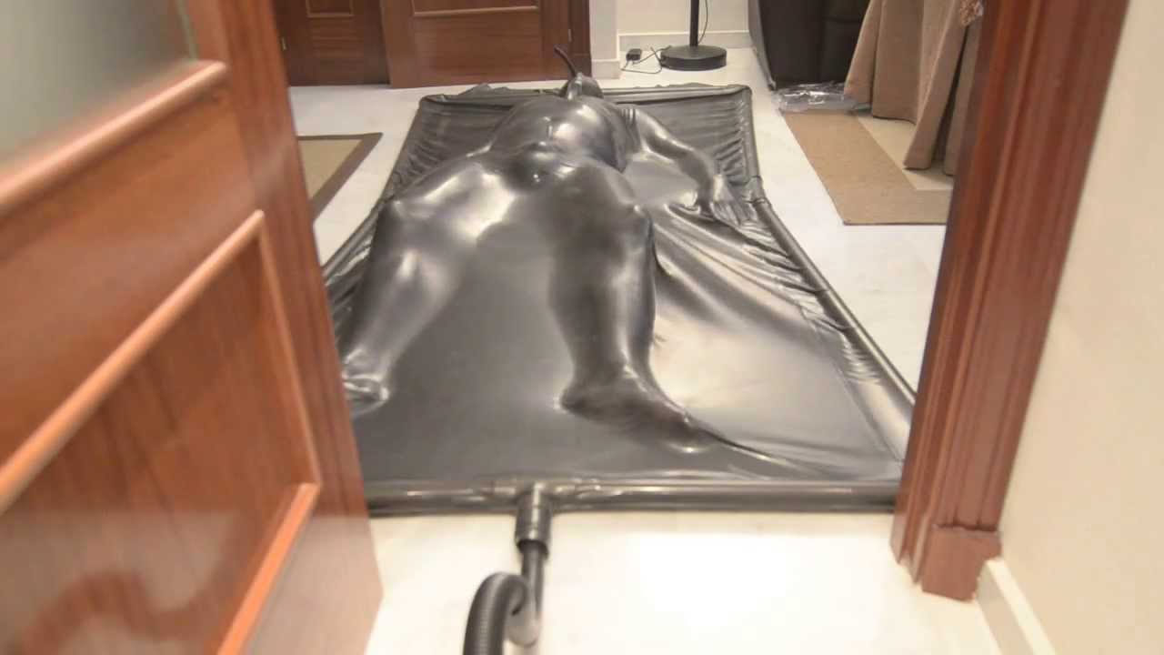 Breathplay latex vacbed fan compilation