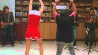 Watch Glee Cast River Deep Mountain High video