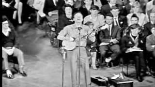 Watch Pete Seeger Michael Row The Boat Ashore video