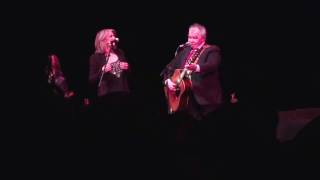 Watch John Prine Remember Me when Candlelights Are Gleaming video