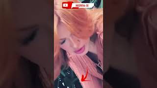 Lara Silva Pagou Peitinho Farol Acesso