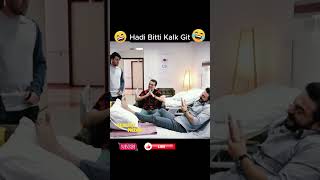 Ailecek Şaşkınız Vücudundaki Yarayı Abartma Sahnesi