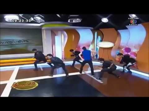 "สุดฟ้าสุดฝัน" AF8 เต๋า โปรโมท ละครคู่ปรับสลับร่าง (ฮั่น&แกรนด์ร้องเพลงประกอบละคร) thumb