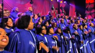 Watch Chicago Mass Choir Jesus Is Worthy To Be Praised video