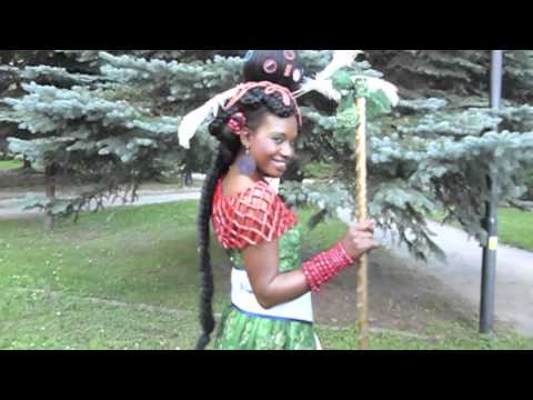 7 Video Reportaje Miss Supranational 2011. Elección Traje Típcio