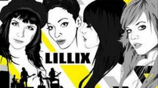 Watch Lillix Little Things video