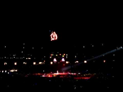 jordin sparks singing tattoo at the rogers centre on aug 30th.