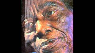 Watch Mississippi John Hurt Moaning The Blues video