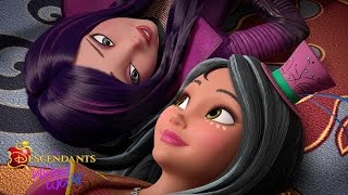 Episode 21: Pair of Sneakers | Descendants: Wicked World