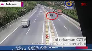  CCTV Detik-detik Kecelakaan Nh Dini