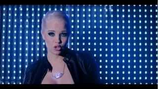 Клип Paulina Starborn - Never Gonna Let Me Go