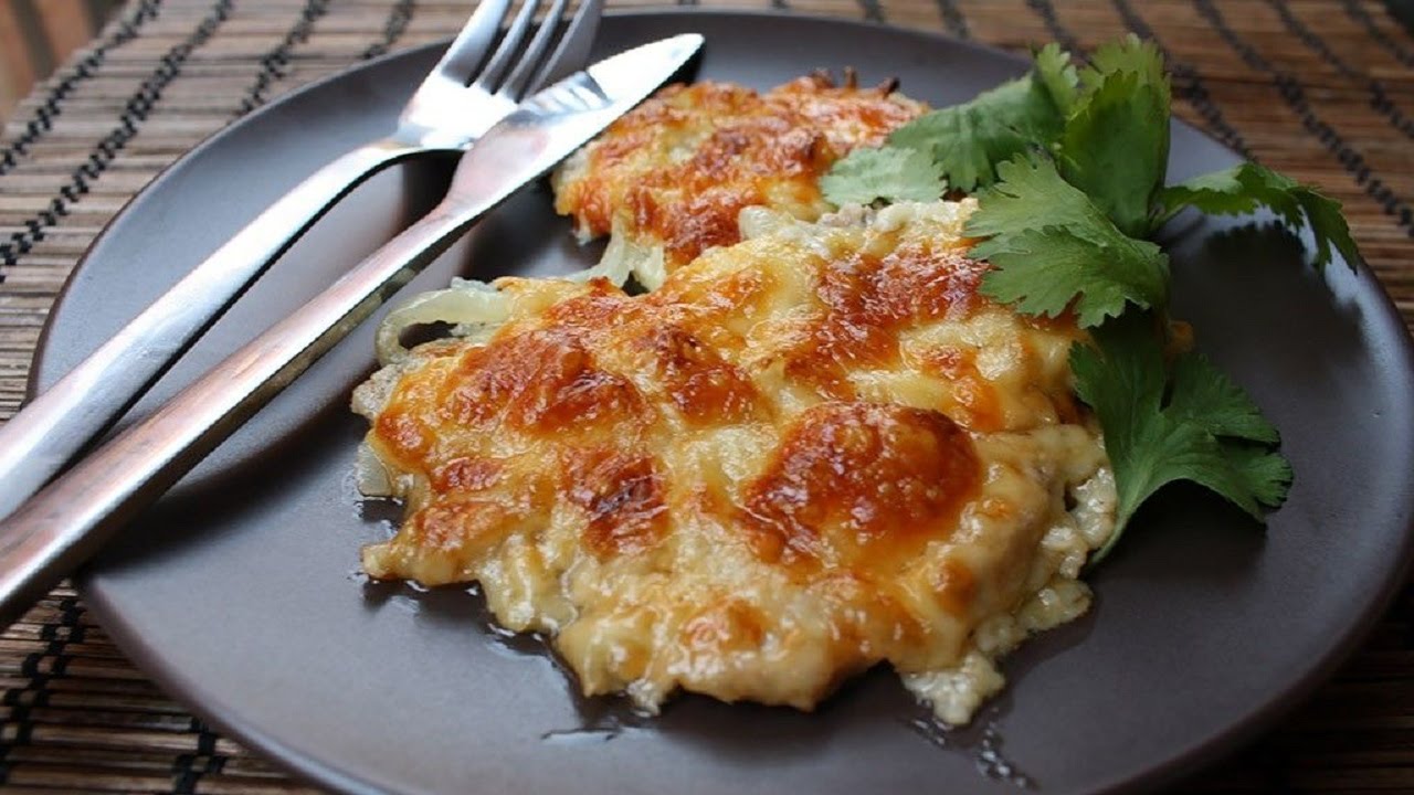 Мясо по французски в духовке классический рецепт с пошагово Мясо по французски в духовке классический рецепт с пошагово