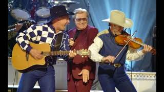 Watch Garth Brooks Beer Run video