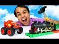 Os trilhos do trem de brinquedo! História infantil com carros Blaze and the Monster Machines