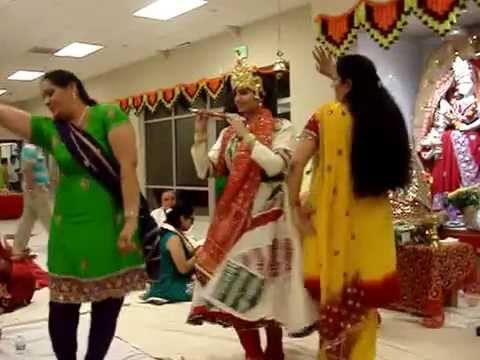 Radhe Radhe Rato Chale Aayenge Bihari