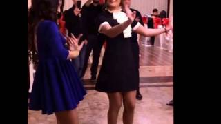 Taninmis Azerbaycanli Reqqase Renkanin Dogum Gunu