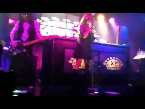 Delizious Devina Abdee Slank Kikan Namara Eugene I LOVE ROCK...