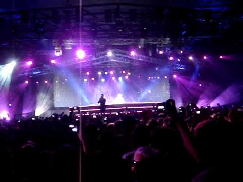 Armin Van Buuren - Armin Only Mirage - This Light Between Us Live @ Argentina 10/12/10