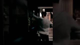 W Two Worlds Fight