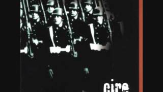 Watch Cire Fleas video