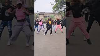 Monie - Kanda Bongo Man