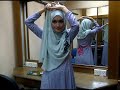 image Dewanie Halfmoon Hijab Tutorial