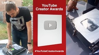 Unboxing the worst YouTube Creator Award EVER ??