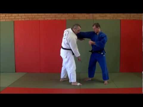 Sode Tsuri Komi Goshi setup when your opponent is stiff arming you