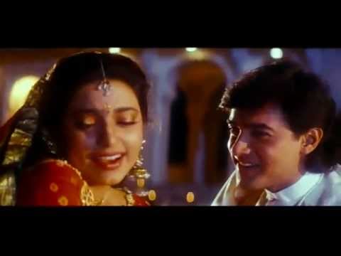 Hum Hain Rahi Pyar Ke - Ghoonghat Ki Aad Se