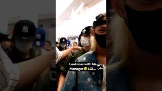 Leeknow With His Manager At Airportlol