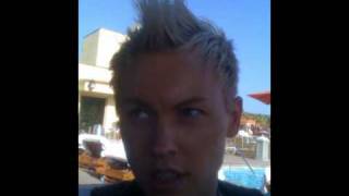 Watch Drew Ryan Scott Stung video