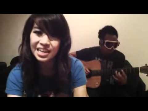 ูกอม_วงวัชราวลี_a_cover_by_Mon_Room39mp4 ูกอม_วงวัชราวลี_a_cover_by_Mon_Room39mp4