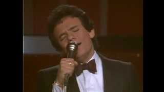 Watch Jose Jose Amar Y Querer video