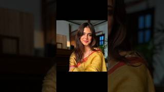 South Actress Malvika Mohanan With Her Family