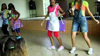 Resuição Dançando Esconde Esconde