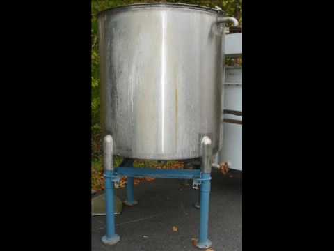 500 GALLON VERTICAL AGITATED TANK - S/S  #6202