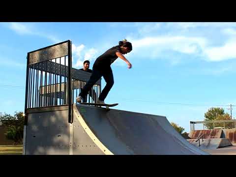 LINE SKATE - Miniramp