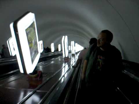 Tunnelbanan Kiev Ukraina