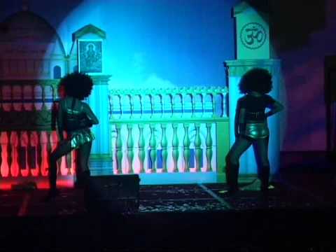 Eh Papi - Bollywood Hip Hop Fusion - Karina B and Alisha B