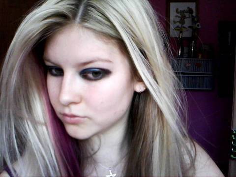 Avril Lavigne Inked Magazine Make Up Tutorial Requested 