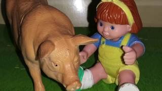 Charlottes Web Trailer