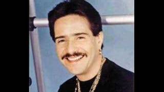 Watch Frankie Ruiz Ironia video