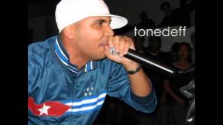 Watch Tonedeff Issawn video