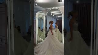 Brautkleid Shopping Fühlt Sich An Wie Ein Traum Anzeige