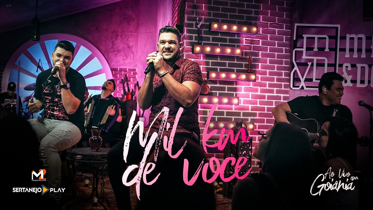 Mil Km De Você - Marcio e Douglas (DVD Ao Vivo em Goiânia)