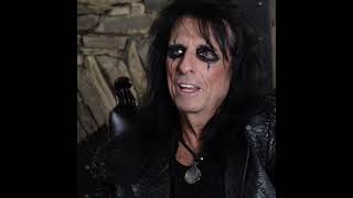 Watch Alice Cooper Hail Mary video