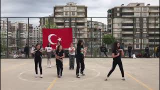 How You Like That 23 Nisan Gösterisi