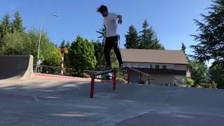 Boardslide Downrail
